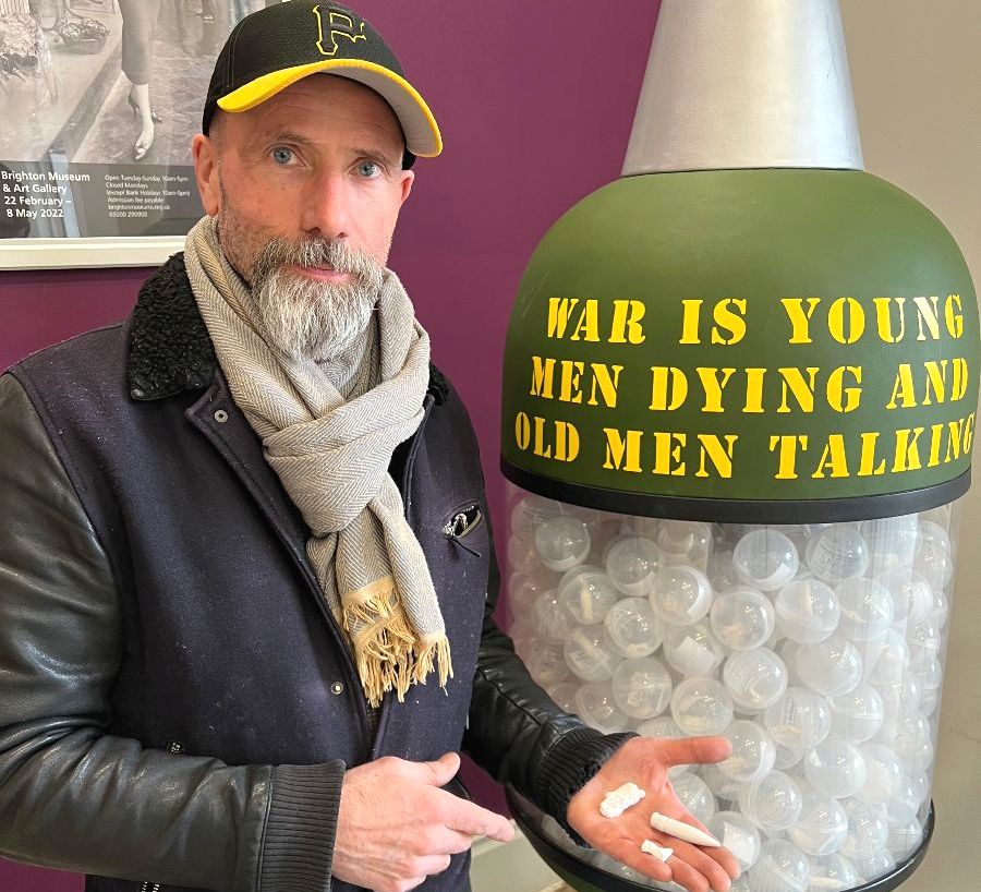 brightonmag's tweet photo. Bomb-Shaped Vending Machine Dispenses Ukraine War Bullets For Charity @ Brighton Museum @Plastercaster @voices_org_ua @JustGiving @BrightonMuseums #Ukraine #PeaceMachine #Brighton #Sussex https://t.co/pJv48hv8Zi https://t.co/8WABstYmeW