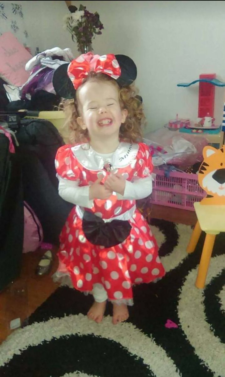 HeartlineUK's tweet photo. It's #CHDawareness week (7th-14th) and this is the FINAL day! So we've saved the best for last -- please share a photo of your heart child below with as much or as little as you'd like to share about their condition. Below is our trustees' heart children. https://t.co/BqpV64VDBB