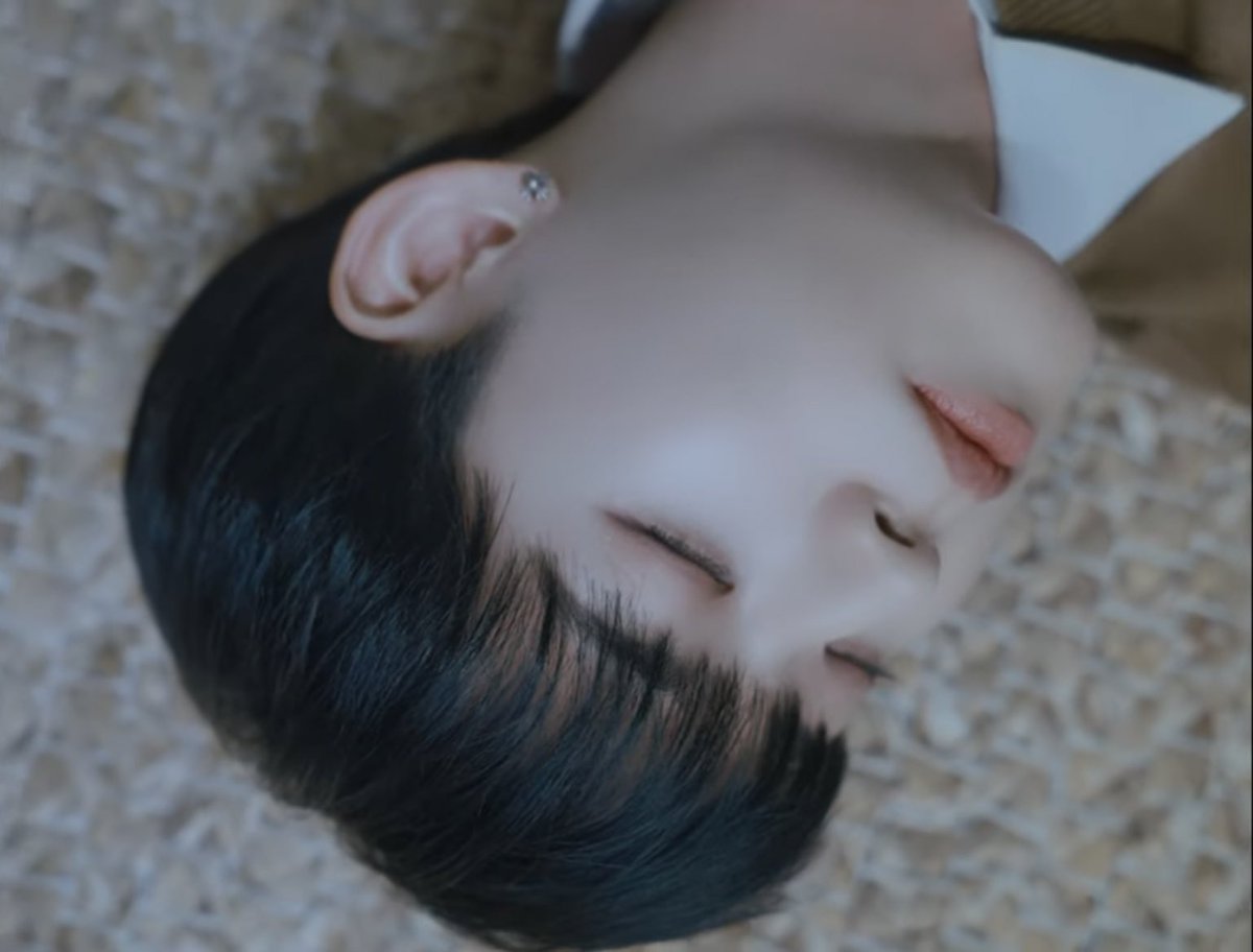 아름답다아름다워아름다운걸보면심장이뛰는구나