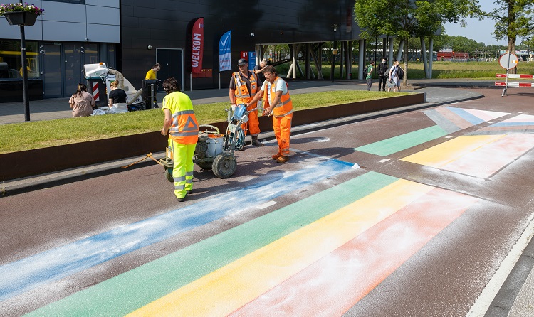 Een afspiegeling zijn van de samenleving? De #HU heeft daar nog wel een weg te gaan. Een stap op die weg is de nieuwe training ‘Selecteren zonder vooroordelen’. “Hoe meer je je eigen bias herkent, hoe meer je open kan staan voor anderen.” social.hu.nl/3HYnzEy