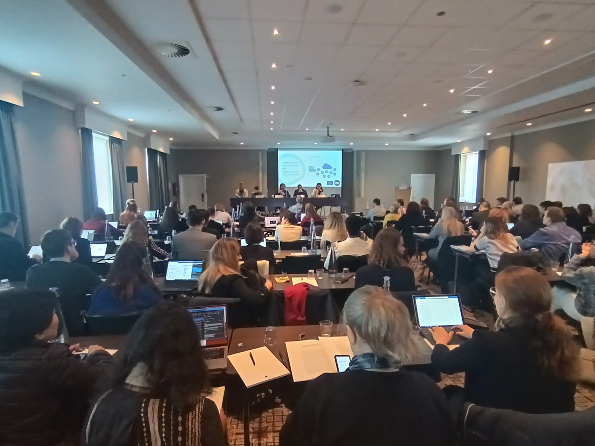 ETUI_org's tweet photo. Who does #InternetWork and why?
@WZwysen takes us through the ETUI Internet and Platform Work Survey conducted in 14 #EU member states, which you can take a look at here 👉 https://t.co/fUDQTsDmo4
↪️ https://t.co/y3hSEmqZX0
#FutureOfWork https://t.co/XxijEdRc0y