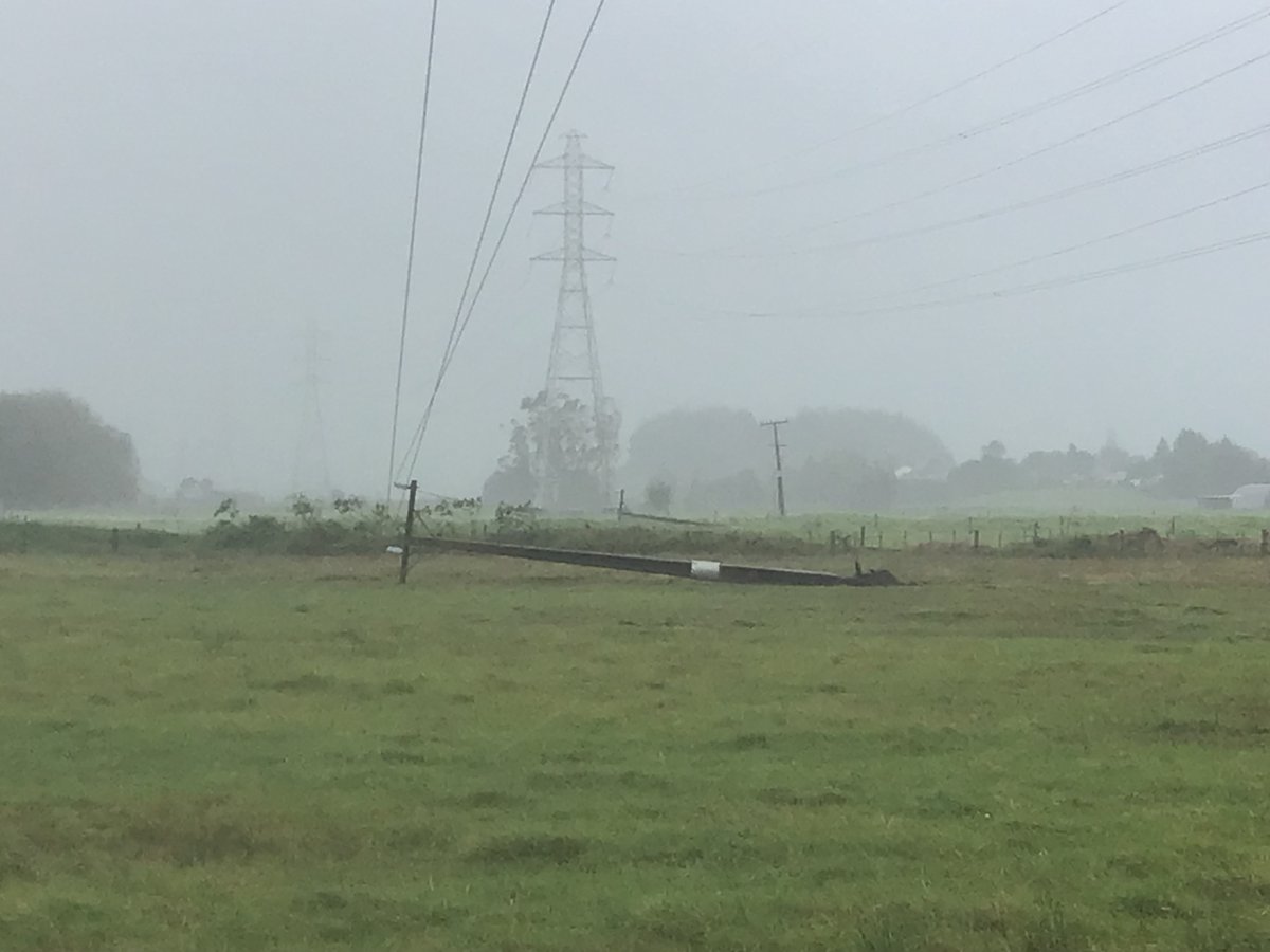 Over the course of the day, we have made good progress despite the weather and access conditions. We have restored power to 12,200 customers and currently, there are 17,800 customers without power.

Please visit northpower.com/gabrielle to read the full update.