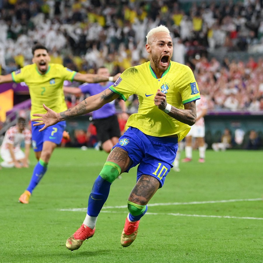 TorresErwerle's tweet photo. "Tengo un sueño muy grande: ganar el Mundial 2026".

✍️ Neymar. 🇧🇷 https://t.co/7nyihq1Dn1