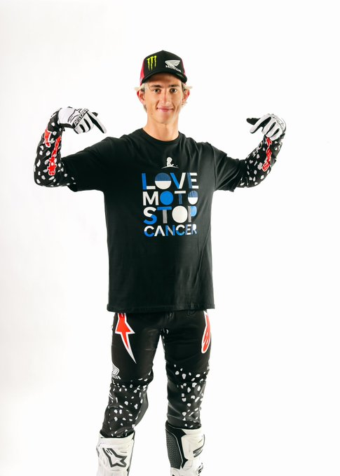 I’m proud to help 
<a href="/SupercrossLIVE/">Supercross LIVE!</a>
 introduce St. Jude’s new shirt – LOVE MOTO STOP CANCER, and you can get it by donating to St. Jude today. Join me and get your shirt at  or text “SUPER” to 785-833 📲

#CS23 #LOVEMOTOSTOPCANCER