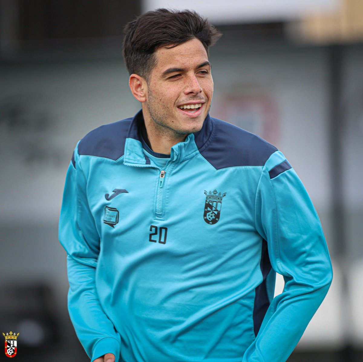 Buenos días 🌞 

A por el martes 🙌

📸 <a href="/canon_zaki/">Canon Zaki</a> 

#SiempreADCeutaFC ⚪️⚫️