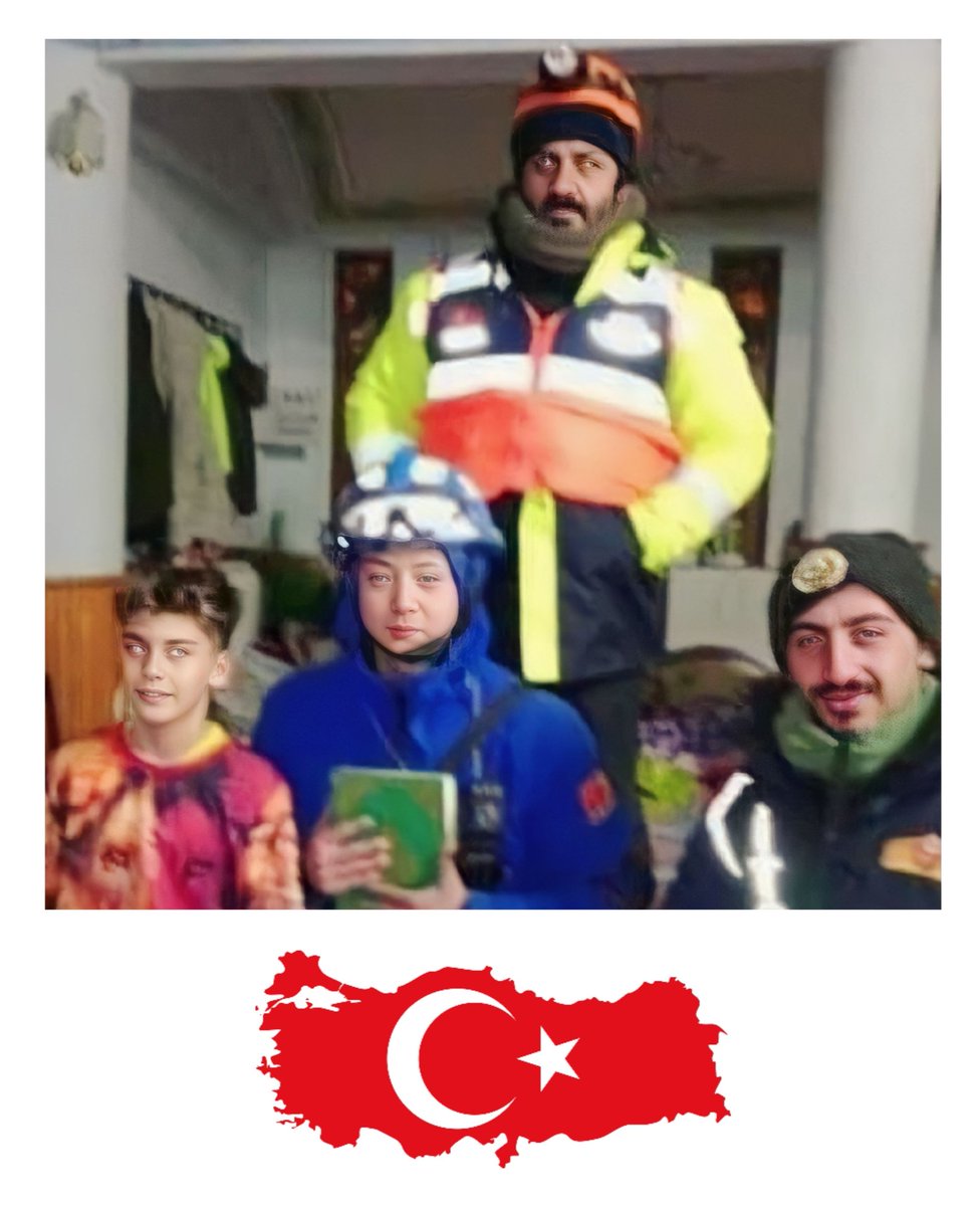 DovRiyad's tweet photo. 📌 Chinese Jun Cang, who participated in the search and rescue work in Malatya, converted to Islam after being gifted the Koran he found among the ruins🇦🇿🇹🇷

#PrayForTurkeyAndSyria #PrayForTurkey #PrayersForTurkey #TurkeyEarthquake #TurkeyQuake #turkeyearthquake2023 #turkeyhelp https://t.co/nnL37HI0I5