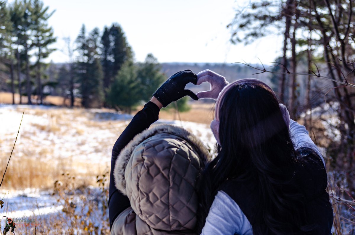 LimitlessNewsMN's tweet photo. Happy Valentine's Day, everyone!
#limitlessproduction #valentinesday #HappyValentinesDay #minnesota https://t.co/D30mAqnidn