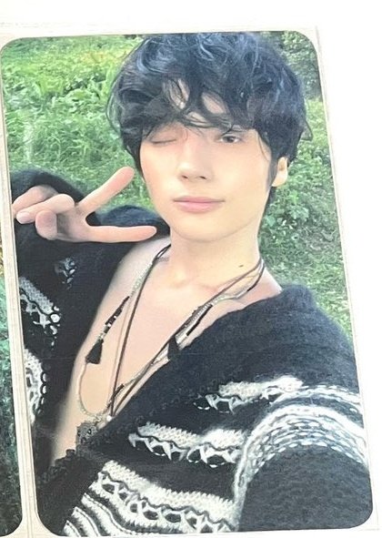 TXT DEVİR
Ps ld hyuka: 125 tl
Weverse jp hyuka: 160 tl
İkisi de @/sikologsoobin gosundan gruba almayacağım karışmaması için benden uptade alacaksınız