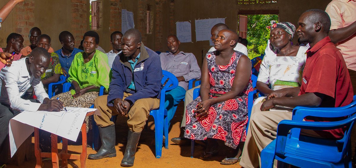 giz_uganda's tweet photo. The communities are also sensitized and supported to come up with Action Plans. Amolatar and Dokolo districts are committed to restore Kayago landing site around Lake Kyoga & Kangai forest to mitigate climate change but also increase economic activity. #PRUDEV @BMZ_Bund @EUinUG https://t.co/f0gYjNFUMZ