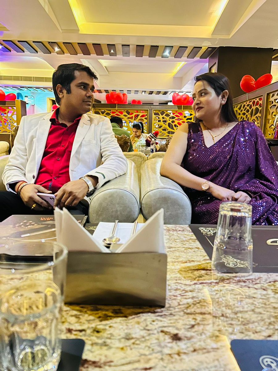 PaswanAntra's tweet photo. #Valentine's day #Apejet https://t.co/7RGoQOkrZa