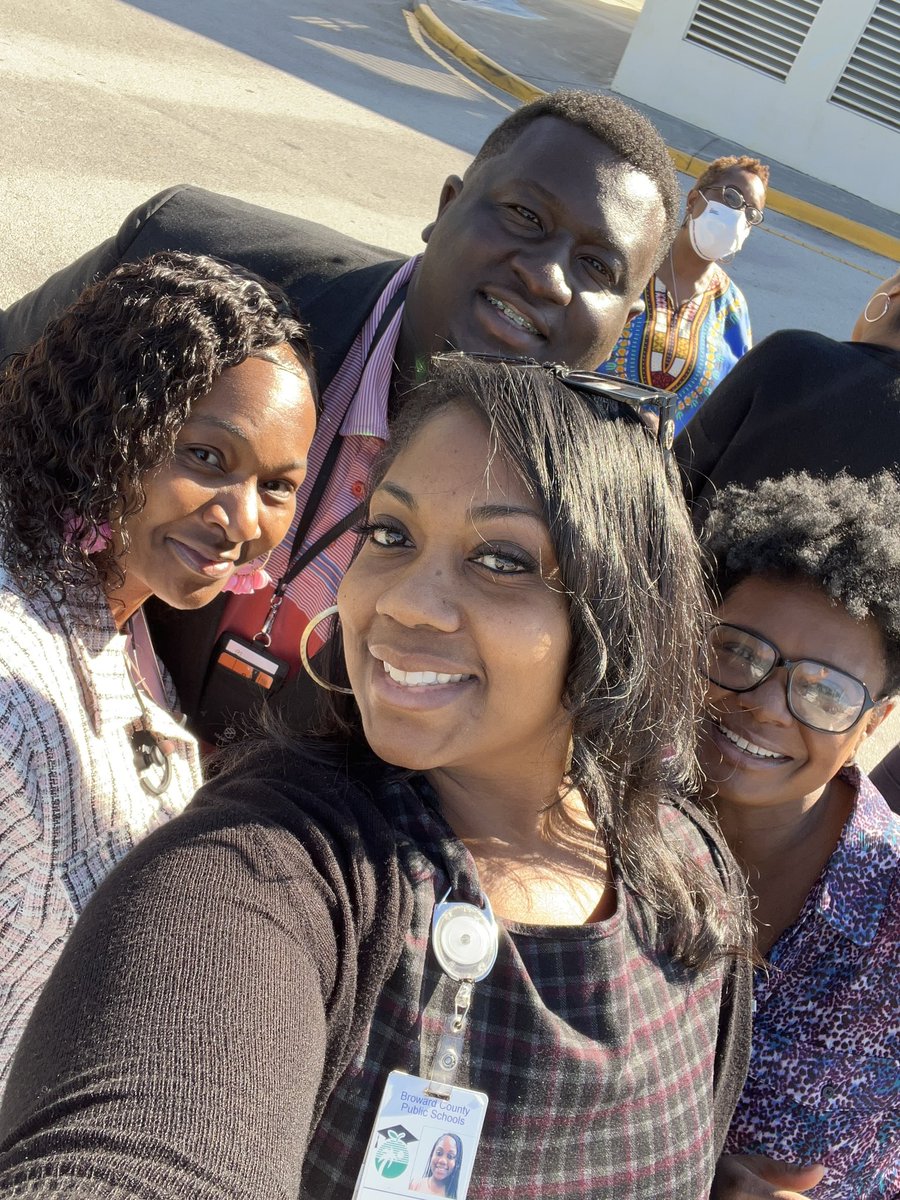 CamilleEd_954's tweet photo. Day of Love and Service @blanche_ely @Tav_Williams #DayofLove #DayofService #BlackHistoryMonth https://t.co/93MeXp6FCJ