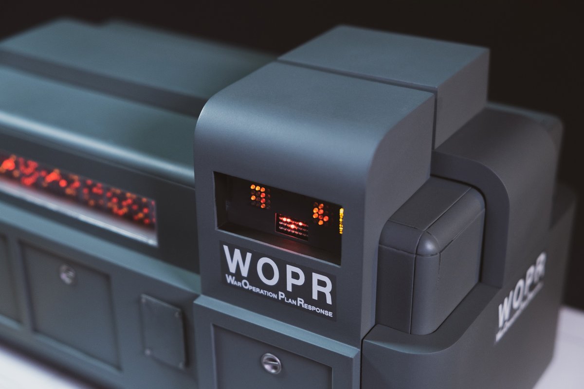 6502b's tweet photo. A few photos of the 1:12 scale 1983 WarGames WOPR computer. This was a commission for a private collector.

What is your favorite fictional computer? 💾 https://t.co/7JDOwPzgyH