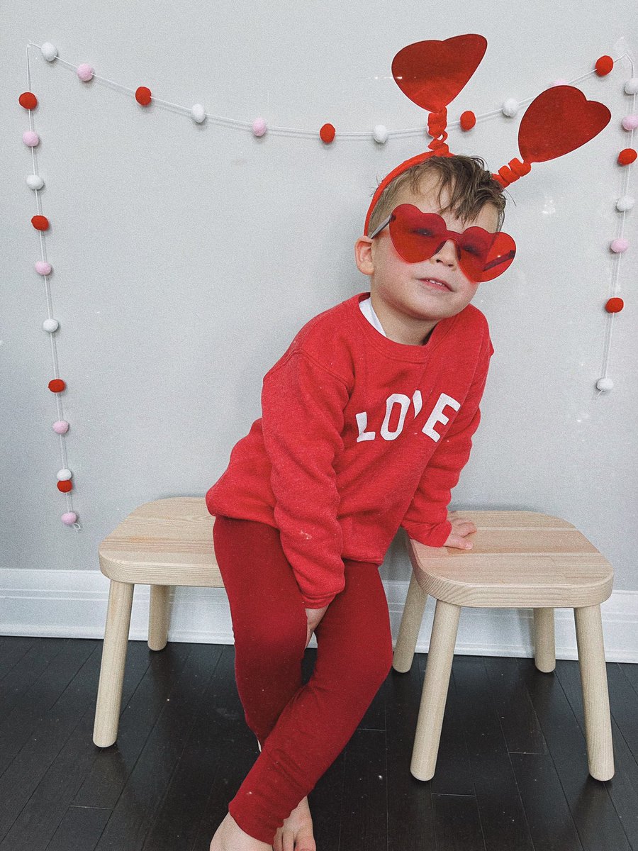ryannegiroux's tweet photo. Happy Valentine’s Day from my forever valentines🥰🫶🏼💌 https://t.co/yGhyJvfFKv