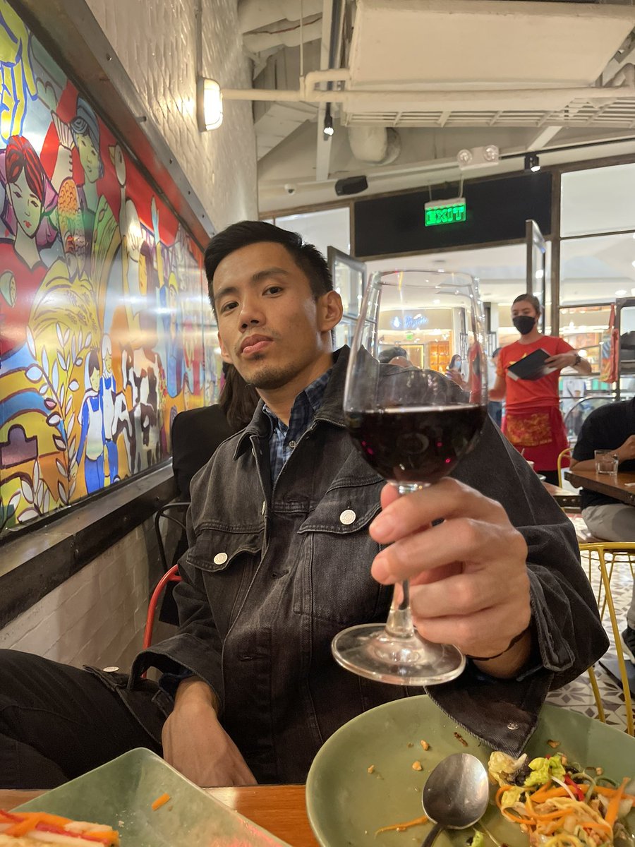 elixeeeeer's tweet photo. Cheers 🍷❤️ https://t.co/MWEzbgYohG