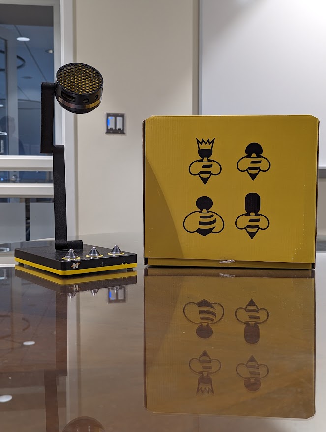 macphaidin_lib's tweet photo. NEW ITEM ALERT!

A Bumblebee USB Desktop Microphone is now available to borrow from the Library of Things!  Just present your HillCard.

#NewStuff #USBMicrophone #LibraryOfThings #MacphaidinLibrary #StonehillLibrary https://t.co/iA34netDAg