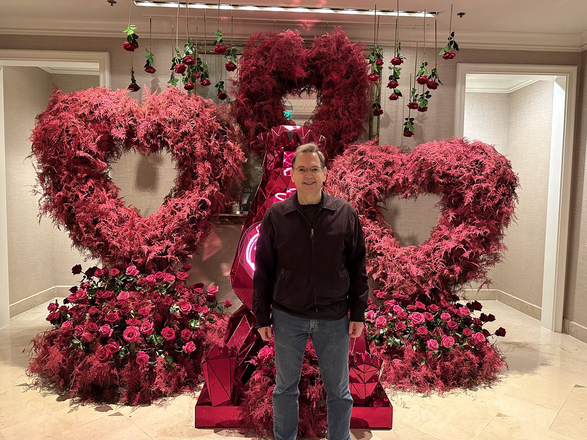 RichardHonig's tweet photo. Happy Valentine’s Day my friends!!! I wish you much love, joy and happiness!!! ❤️❤️❤️ https://t.co/ukI42lgqpu