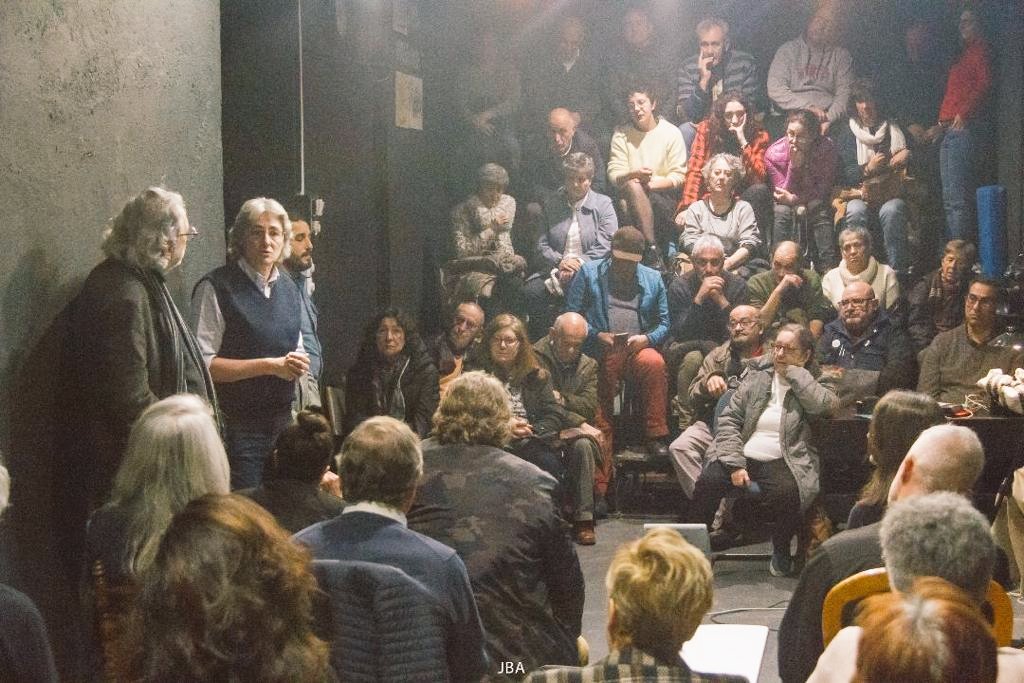 MartaMHigueras's tweet photo. Ahora que todo lo que dábamos por conseguido se ve amenazado, se hace más necesaria la lucha unitaria y solidaria de mujeres, minorías, personas LGTBI, migrantes, pacientes... en defensa personal contra los recortes y por el ejercicio efectivo de nuestros derechos. Todo mi apoyo. https://t.co/PkD6gc7pvL