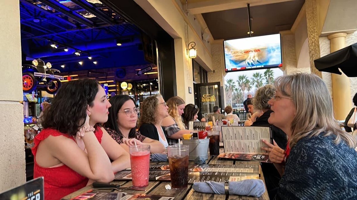 the_csr_academy's tweet image. This was our awesome Admins and Camp Counselors fueling up with a delicious breakfast before kicking off the Admin Bootcamp Adventure! They were getting ready for a day filled with fun, learning, and teamwork.

#AdminBootcampAdventure #AdminBootcamp  #MyOfficeOutfitters