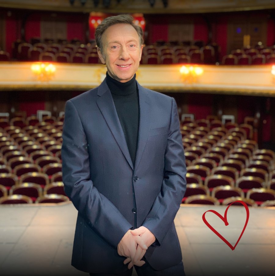 secretshistoire's tweet image. 𝗟&apos;𝗔𝗠𝗢𝗨𝗥, 𝗟&apos;𝗔𝗠𝗢𝗨𝗥, 𝗟&apos;𝗔𝗠𝗢𝗨𝗥 ❤️ Nous souhaitons à tous les amoureux de l&apos;Histoire une très joyeuse Saint Valentin. 

👉 Et vous, à quel personnage historique aimeriez-vous faire une déclaration enflammée ? 

Nous, c&apos;est @bernstephane notre Valentin 😍