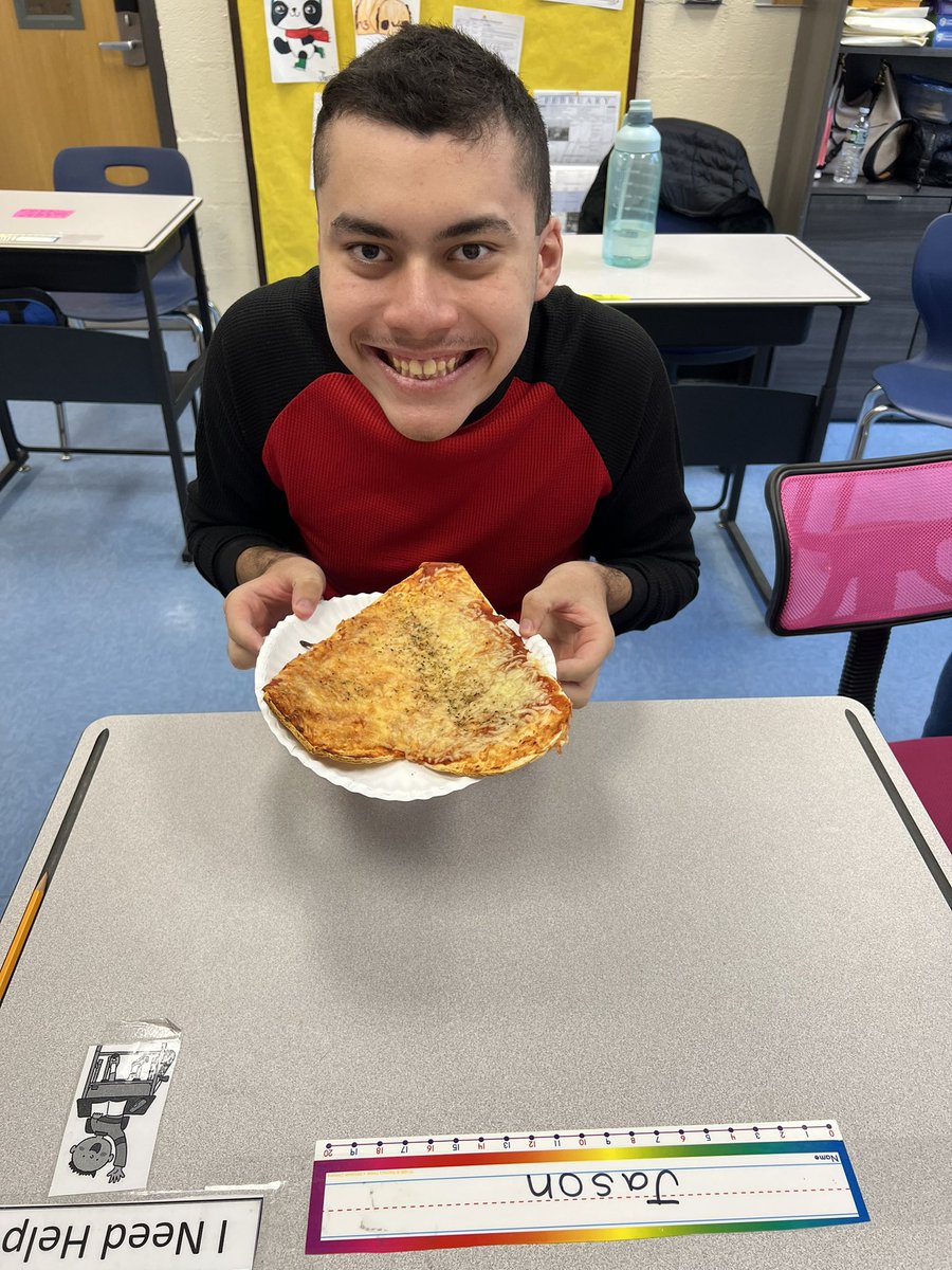 MrsCroceBHS's tweet photo. You’ve each got a pizza of my heart! ❤️ Happy Valentine’s Day from ACE 2! @BethpageUFSD https://t.co/ZI5TtKmWje
