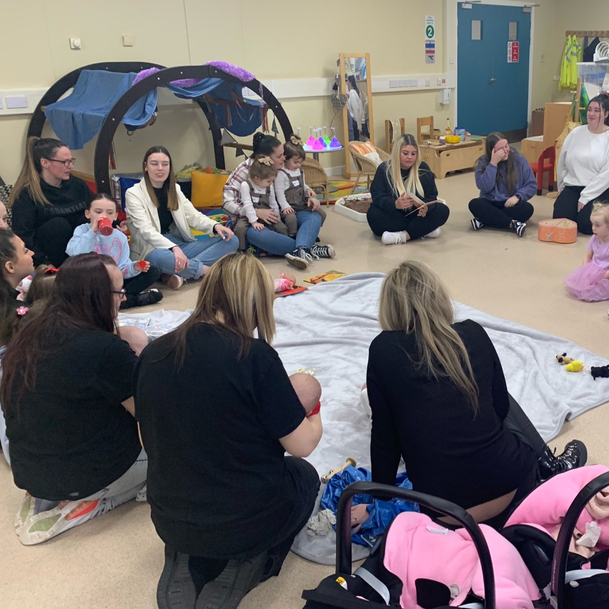 We had a great time welcoming our families to our first Peep session today with a focus on early maths 💯❤️⚖️🥣📏🎲 the students had planned lots of valentines themed activities to learn about maths through play and explore concepts <a href="/AyrshireColl/">Ayrshire College</a> <a href="/SillarsCandy/">Candy sillars</a> <a href="/PeepleCentre/">Peeple</a>
