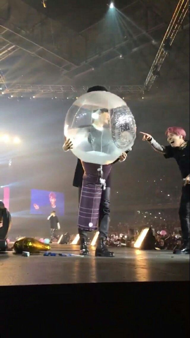 armychilensis's tweet photo. #SUGA #AgustD #슈가 #SUGA_AgustD_TOUR
VEN A CHILE MIN YOONGI
VUELVE A TU PATRIA
#AGUSTDTOURINCHILE @BTS_twt https://t.co/GqqBOgyYtg