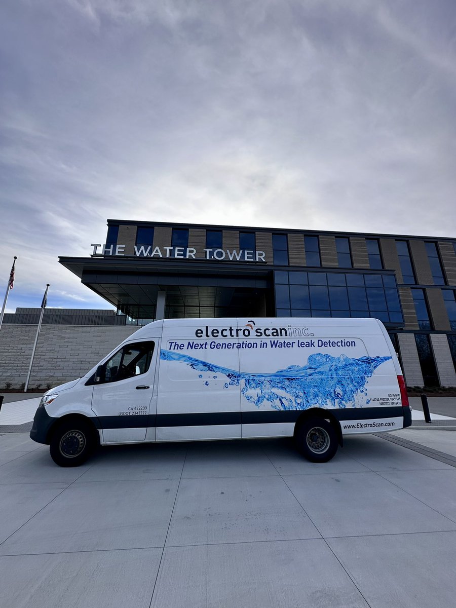 theh2otower's tweet photo. #TodayAtTWT @ElectroScan is here to present information on their SWORDFISH lead and leak detection technology and provide a live demonstration💧 #innovation #technology #collaboration https://t.co/oafIm3ee0F