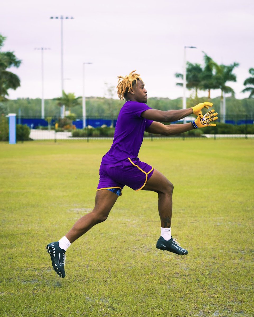 Jojostonejr tweet media