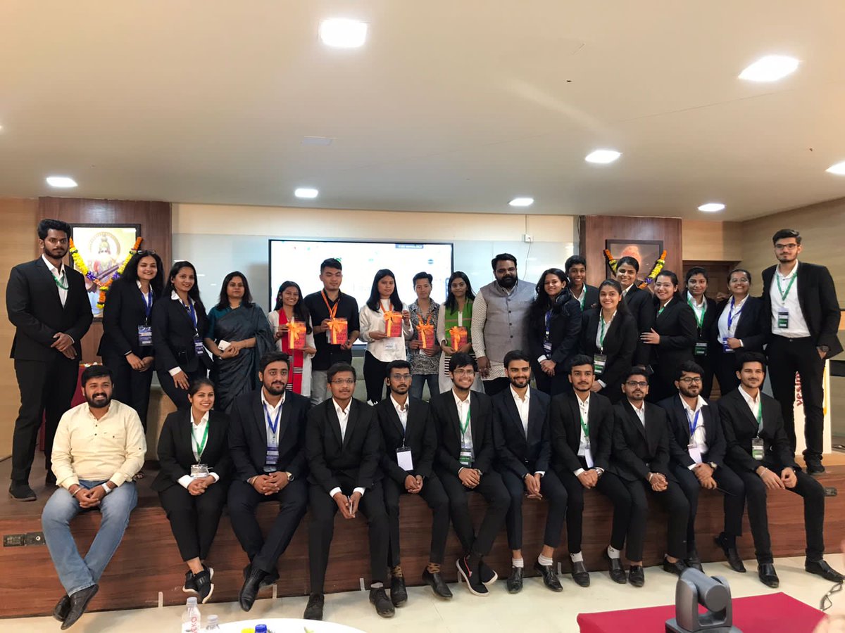 SEIL delegates participated in the VESIM Literary fest's session on “One Nation, One Culture, One People' in which Think India was the official knowledge partner. 

The session hosted several known dignitaries from the social, political and the film industry.

#SEILTour2023