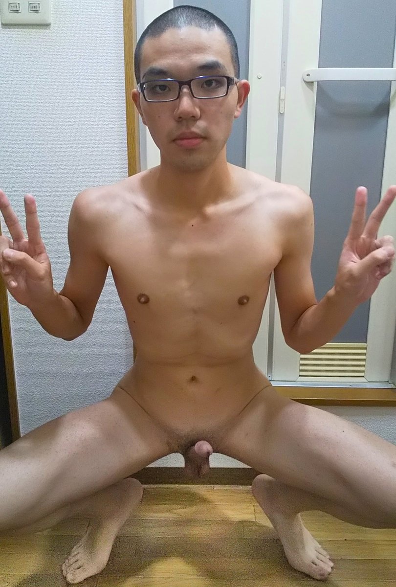 Takahiro (@lenindsadds) on Twitter photo 