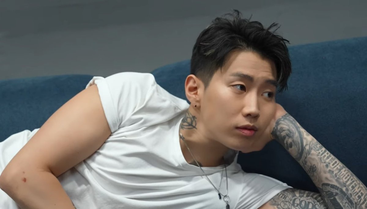 badbadtina's tweet photo. @JAYBUMAOM so cute🥹🫶🏻🤍 https://t.co/4dvNcoa9cF