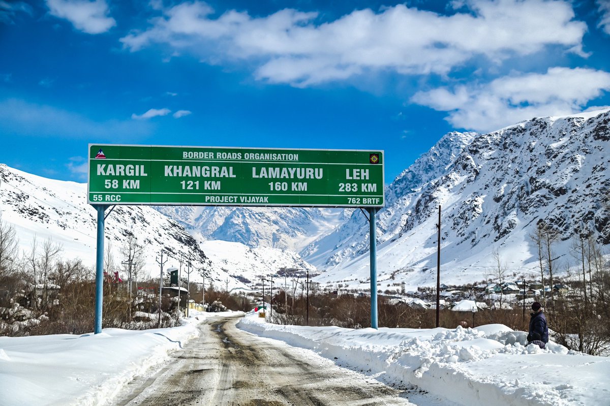 Drass the Gateway of Ladakh. 
<a href="/utladakhtourism/">Ladakh Tourism</a> <a href="/santoshsukhdeve/">Santosh Sukhadeve</a> @LAHDC_K