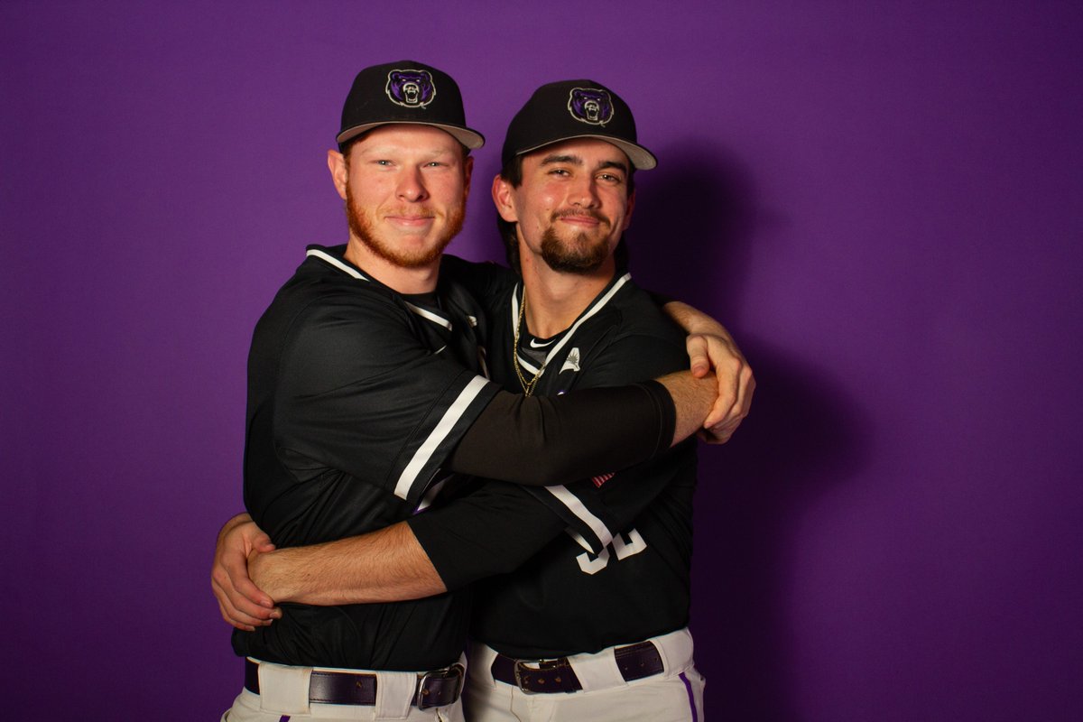 Happy Valentine's Day, Bear Nation!

While fancy dinners and stuffed bears are great, this year your valentine wants you to take them to Opening Weekend at Bear Stadium!

#BearClawsUp x #BaseballIsInTheAir