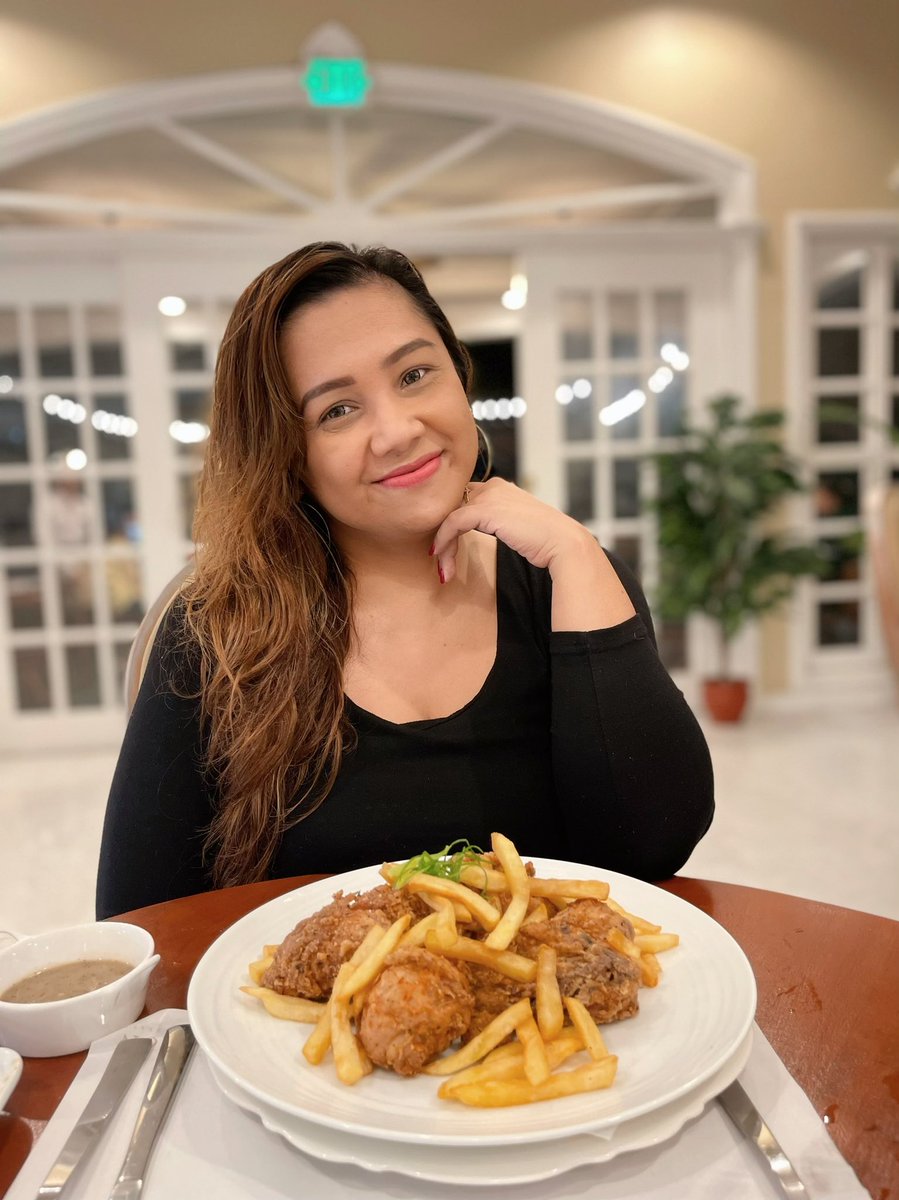 CdoLifestyle's tweet photo. We had a sumptuous dinner here at The Mansion Cafe & Restaurant. ๐ฝ๏ธ
This is the newest fine dining restaurant in CDO that offers Italian-Filipino cuisines.
#TheMansion #CDOcafe #CDOrestaurant #CDOfood #CDOeats #CDOLifestyle https://t.co/kUPszS6kbM