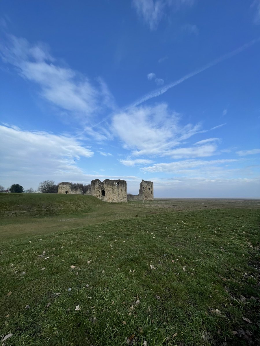 Jim_1284's tweet photo. Guess the castle. #castle #History https://t.co/U5jU3wn3f0