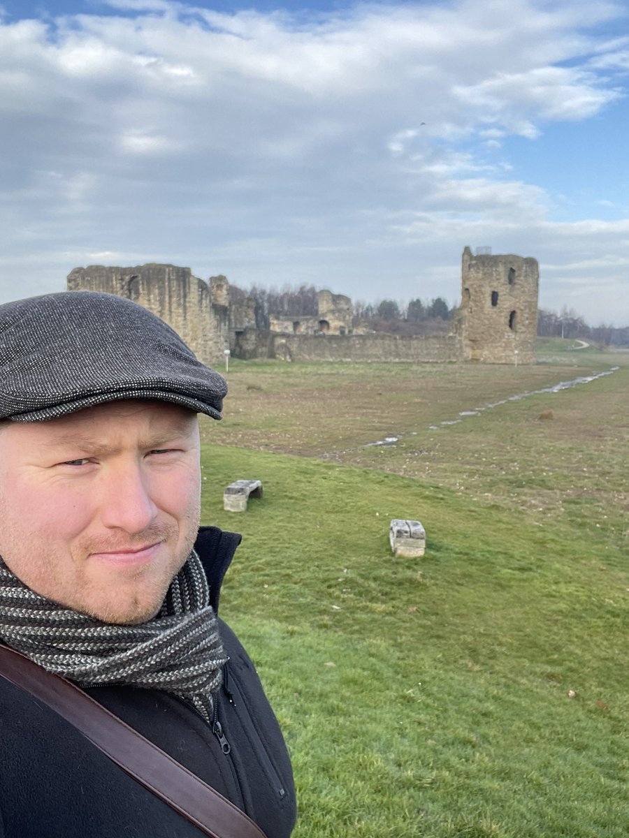 Jim_1284's tweet photo. Guess the castle. #castle #History https://t.co/U5jU3wn3f0