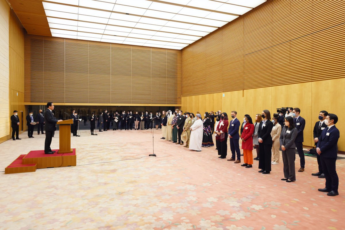 JPN_PMO's tweet photo. #PMinAction: On February 14, 2023, Prime Minister Kishida received a courtesy call from representatives of youth participating in the “Ship for World Youth Leaders Program” at the Prime Minister’s Office.
🔗https://t.co/JDcmYoKHpt https://t.co/QUvyesWSLh