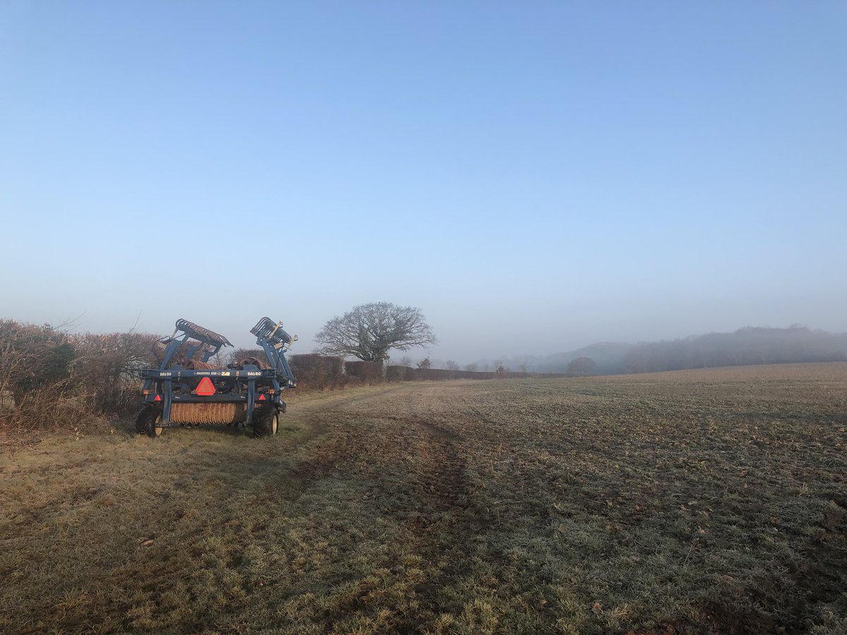 BinstedVillage's tweet photo. Happy Valentine’s Day from Spinningwheel Copse, and this picturesque pile of steaming manure #SaveBinsted #Valentine #Sussex #NoArundelBypass #NoGreyRoute #NoMoreRoads https://t.co/Gf0uYVCxyj