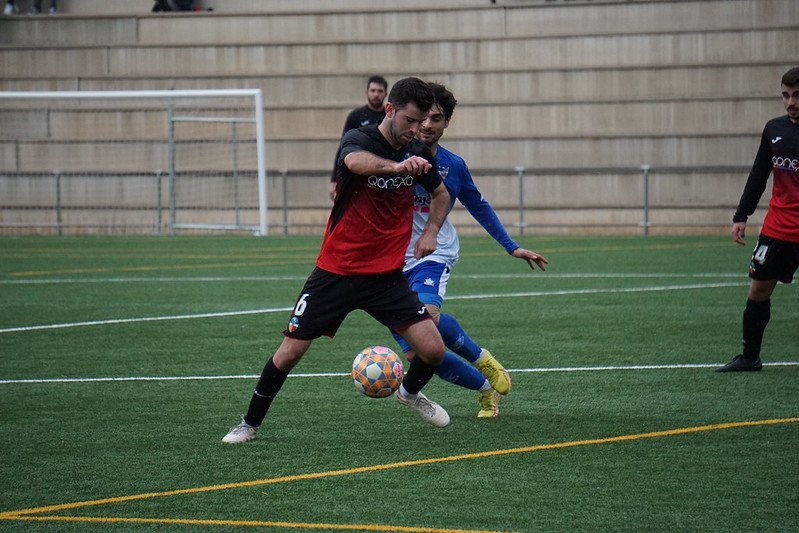 SantCugatFC's tweet photo. CLUB | A casa nostra tenim molts joves futbolistes formats durant anys i anys al Tubau 😍

❤️🖤@ferranroca25, @GuillemBenet, @MartiGarcia4 o @MarcCapel96... jugadors 100% #MadeInSantCugat que ara defensen la samarreta del Primer Equip Masculí. 

#SomVermelliNegres
#SomelSantCugat https://t.co/8QMUZ0kRsS