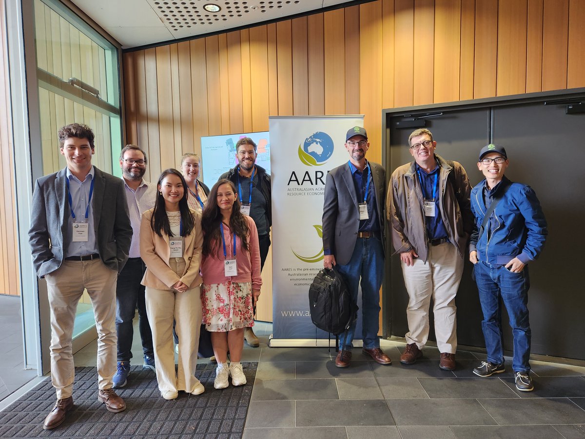 Centre for Global Food & Resources (GFAR) tweet media