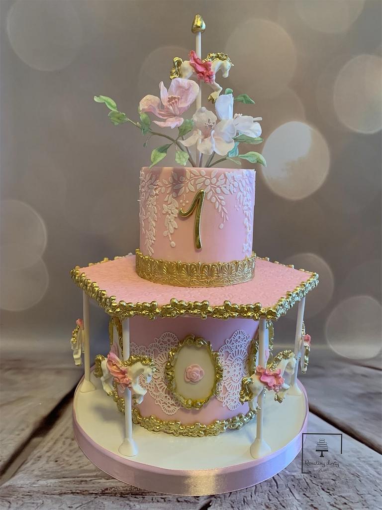 CakesDecor's tweet photo. Sweet carousel by Renatiny dorty
https://t.co/iGtOEQgahl
#carousel #carouselhorses #carouselhorsetopper #carouselcake #cakedecorating #cakelace #pink #waferpaperflower #waferpaperflowers #art #cakeart #babygirl #horses #birthdaycake #kidscakes #stencils https://t.co/OXQUs7lwmv