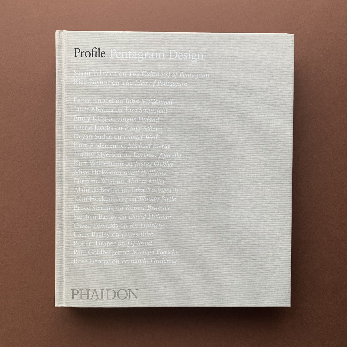 ThePrintArkive's tweet photo. NEW STOCK at https://t.co/QKCEIdQ9bD

Profile: Pentagram Design
2004

NEW (OLD) STOCK WANTED - DM me. 

#theprintarkive #indiebookstore #designbook #graphicdesignbook #designmagazine #designposter #designinspo #designeduction #designstudio #designmonograph @pentagram https://t.co/4VqvZfiErP