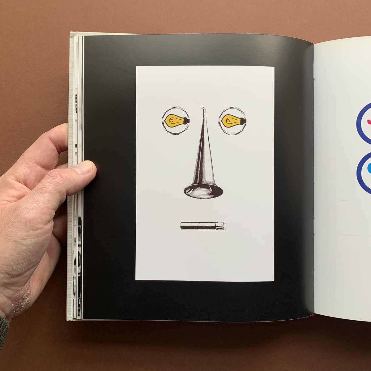 ThePrintArkive's tweet photo. NEW STOCK at https://t.co/QKCEIdQ9bD

Profile: Pentagram Design
2004

NEW (OLD) STOCK WANTED - DM me. 

#theprintarkive #indiebookstore #designbook #graphicdesignbook #designmagazine #designposter #designinspo #designeduction #designstudio #designmonograph @pentagram https://t.co/4VqvZfiErP