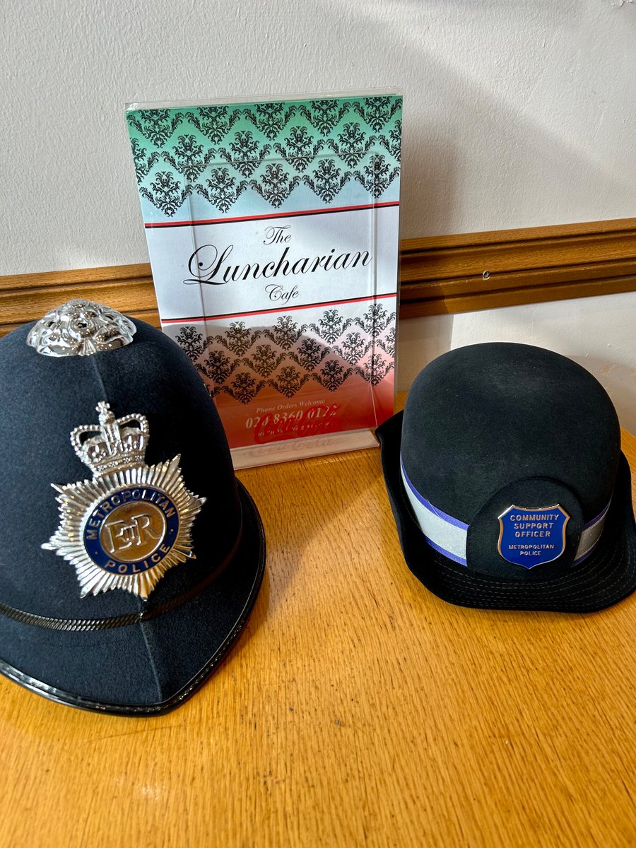 MPSGrangeYE's tweet photo. A reminder to our residents that @MPSGrangeYE SNT Officers are at #TheLuncharian , 7 Vera Avenue, N21 1RE right now (14/2/23) from 11am until 12noon for a Community Contact Session... so please come down and see us for a chat!!
#CommunityContactSession https://t.co/YjbU4TkMG4