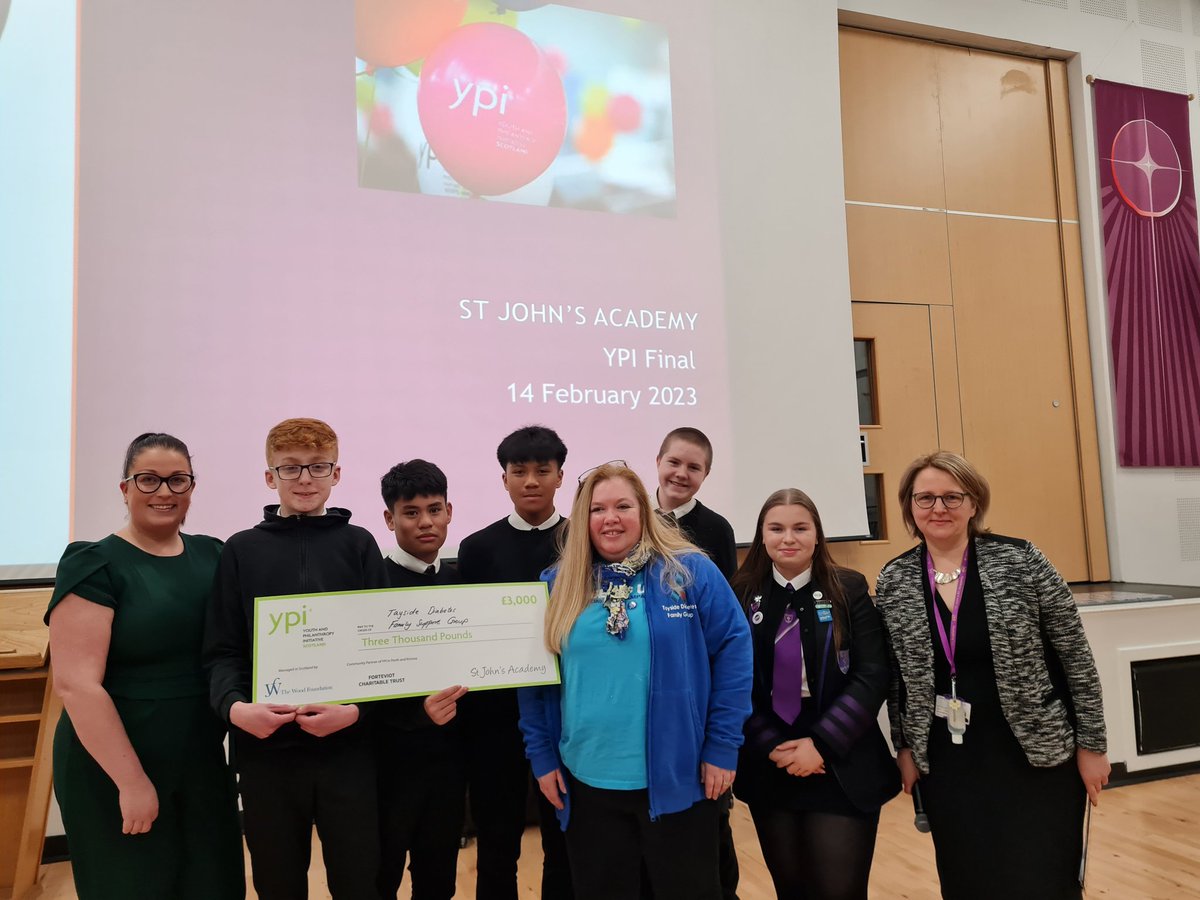ypi_scotland's tweet image. A nice day for a great @ypi_scotland  final @st_johnsacademy. Well done to the team representing Tayside Diabetes Family Group. #GererationChange #WhyYPI @TWF_Scotland @PerthandKinross