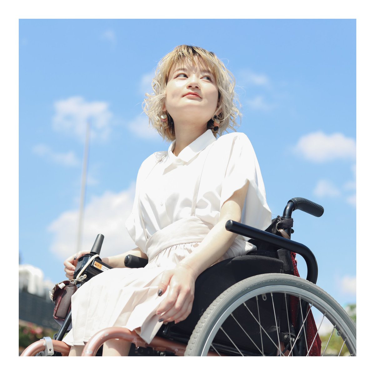 accessi_casting's tweet photo. 世界中でのSDGsやD&amp;Iへの潮流、国内の障害者差別解消法改正などが進む中でも、現代における日本の「障害者概念」は、未だバリアだらけであり、#障がい者モデル はその概念を越えていくための先駆者であるが、圧倒的なビジュアルブランディングが伴わなず、“やはり障害者”となることは気をつけたい。 https://t.co/jwZxlWtQng