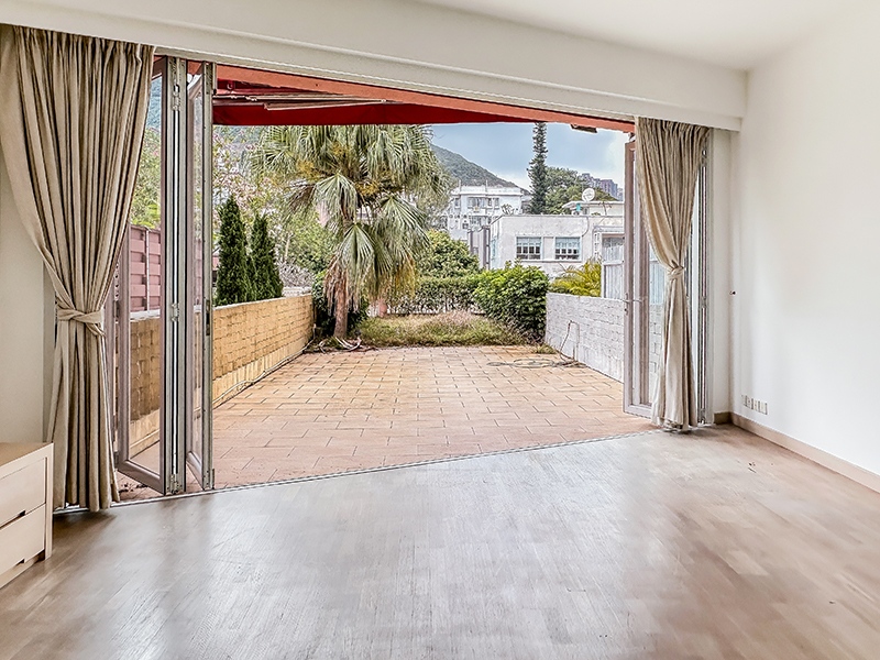 QiHomes's tweet photo. STANLEY COURT | FOR RENT $105K | 3 Beds |  2199 sf | Ref# ⁠23644 License # C-028038⁠
.⁠
Link in Bio⁠ | Listed by @ anthony.qihomes
Link to Listing: https://t.co/jUOmiMfkTm
⁠ https://t.co/7Djuz8duQ6