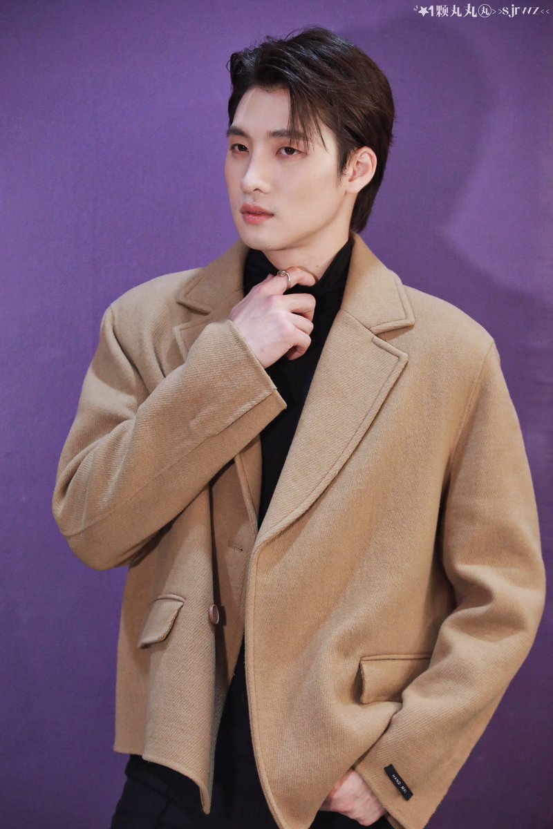 sjrwz's tweet photo. 📸230213 #MeanPlanXLoveEverAfter

往往詞不達意.

@m34nismind @ZaanookJukkroww 
#MeanPhiravich 
#MeanTro https://t.co/7CrrwjCylp