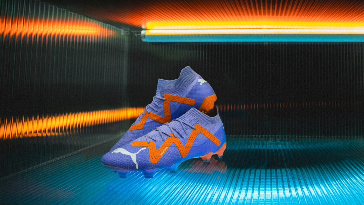 Happy Valentine’s Day ⚽️ - giveaway 🎁 

RT and follow to win this <a href="/PUMASouthAfrica/">PUMA South Africa</a> FUTURE Supercharge edition boot, which goes on sale February 16 locally. 
🚨 UK8 only‼️ (will announce winner on Friday)