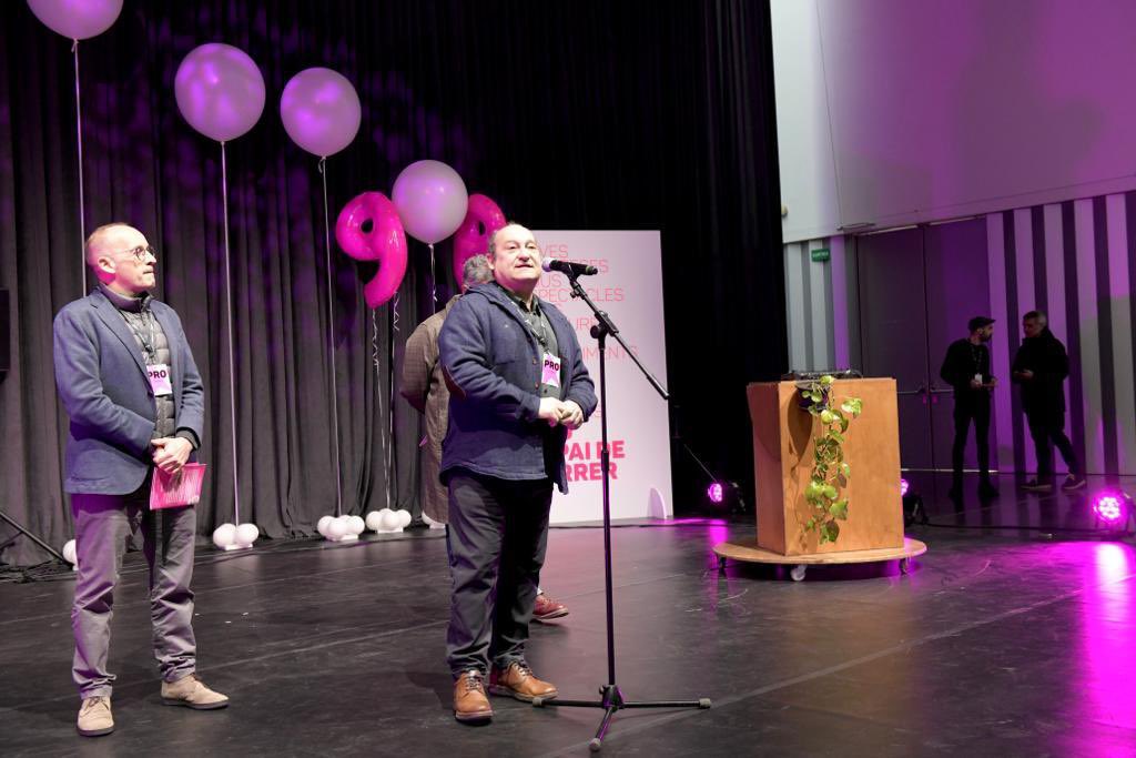 Aquest matí #Viladecans torna a ser centre de les arts escèniques 🎭 de Catalunya amb una nova edició de l’Espai De Carrer. Orgullosos de ser punt de trobada de contractació d’espectacles i connexió entre personal tècnic, companyies i professionals. Que la cultura no pari!